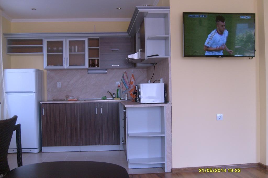 Guest Rooms Mihaylovi Pavel Banya Kamer foto
